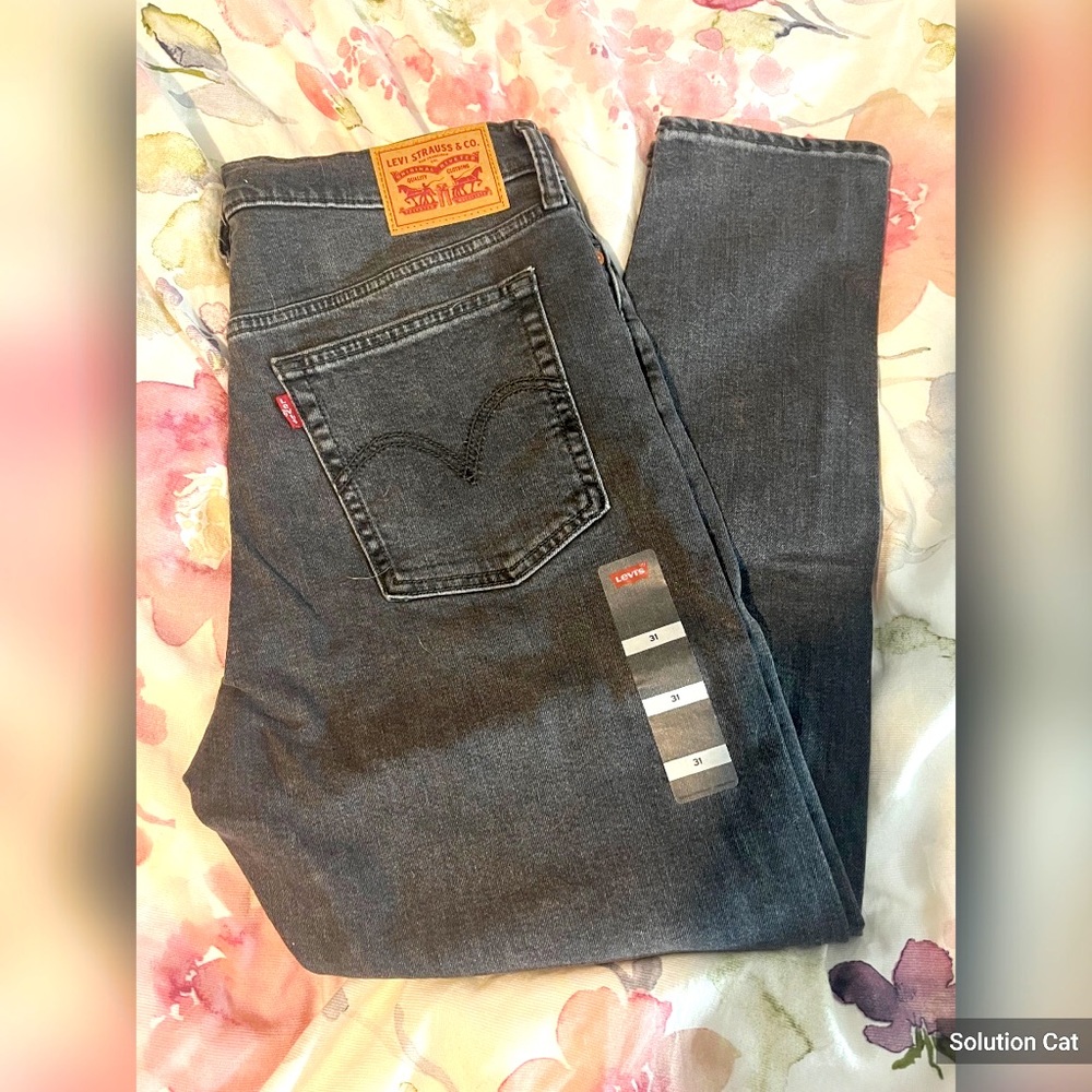 Levi's Women's Skinny Jeans - Dark Gray Wash